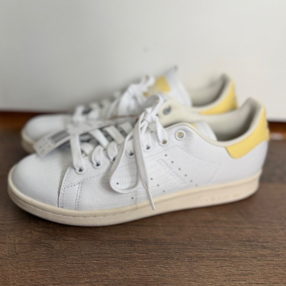 Adidas Stan Smith Women's‎ White Yellow Sneakers SZ 7